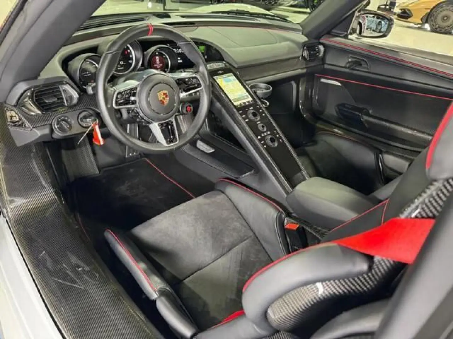 PORSCHE 918 SPYDER WEISSACH