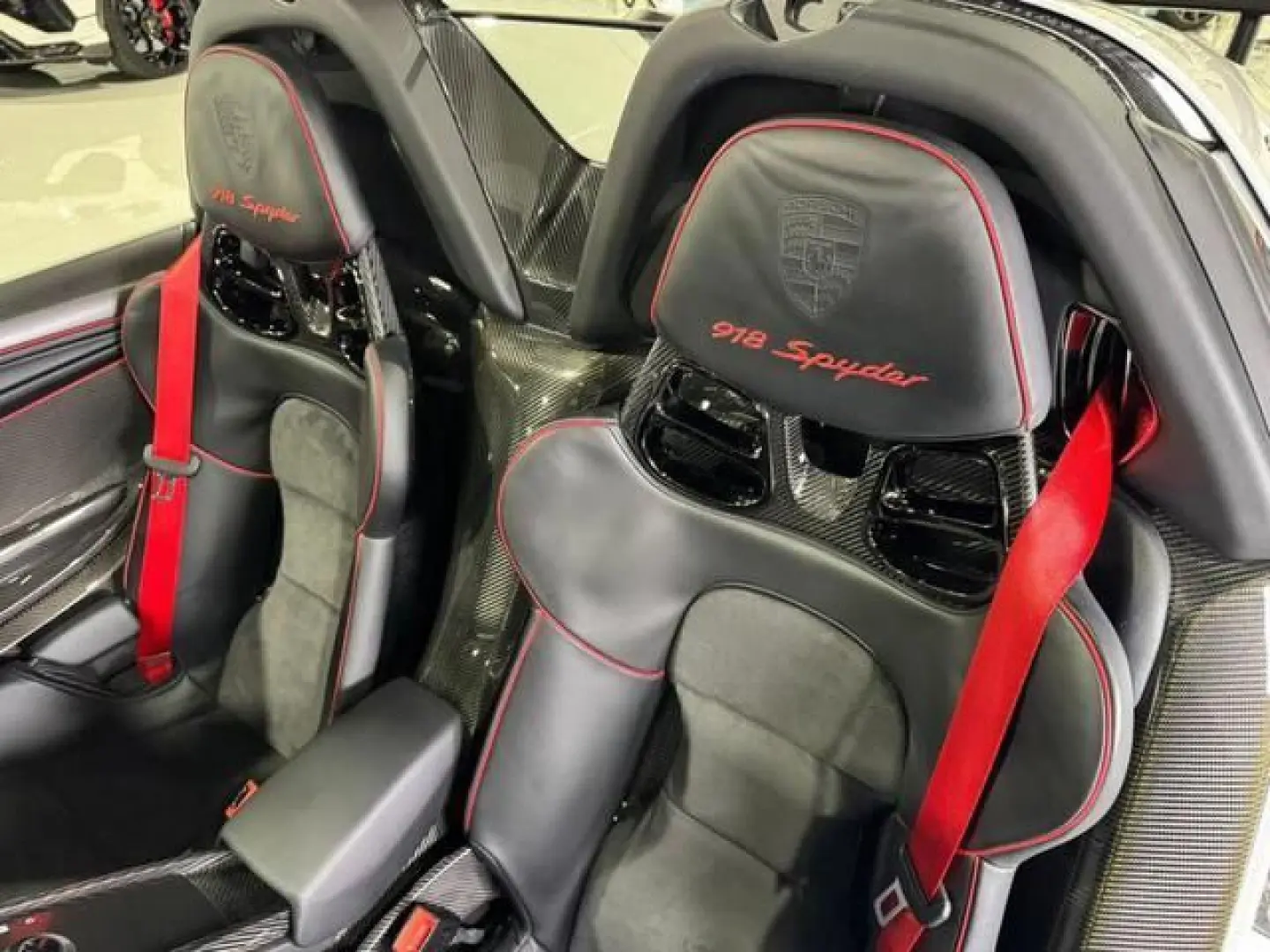 PORSCHE 918 SPYDER WEISSACH