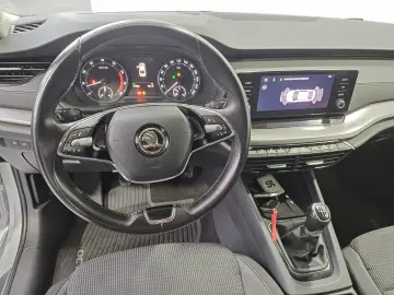 Škoda Octavia AMBITION 1.5 TSI
