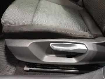 Škoda Octavia AMBITION 1.5 TSI