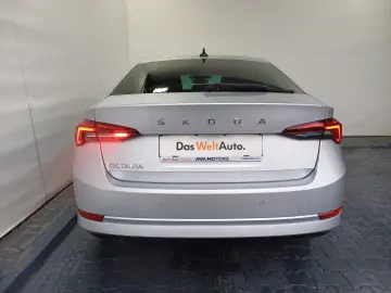 Škoda Octavia AMBITION 1.5 TSI