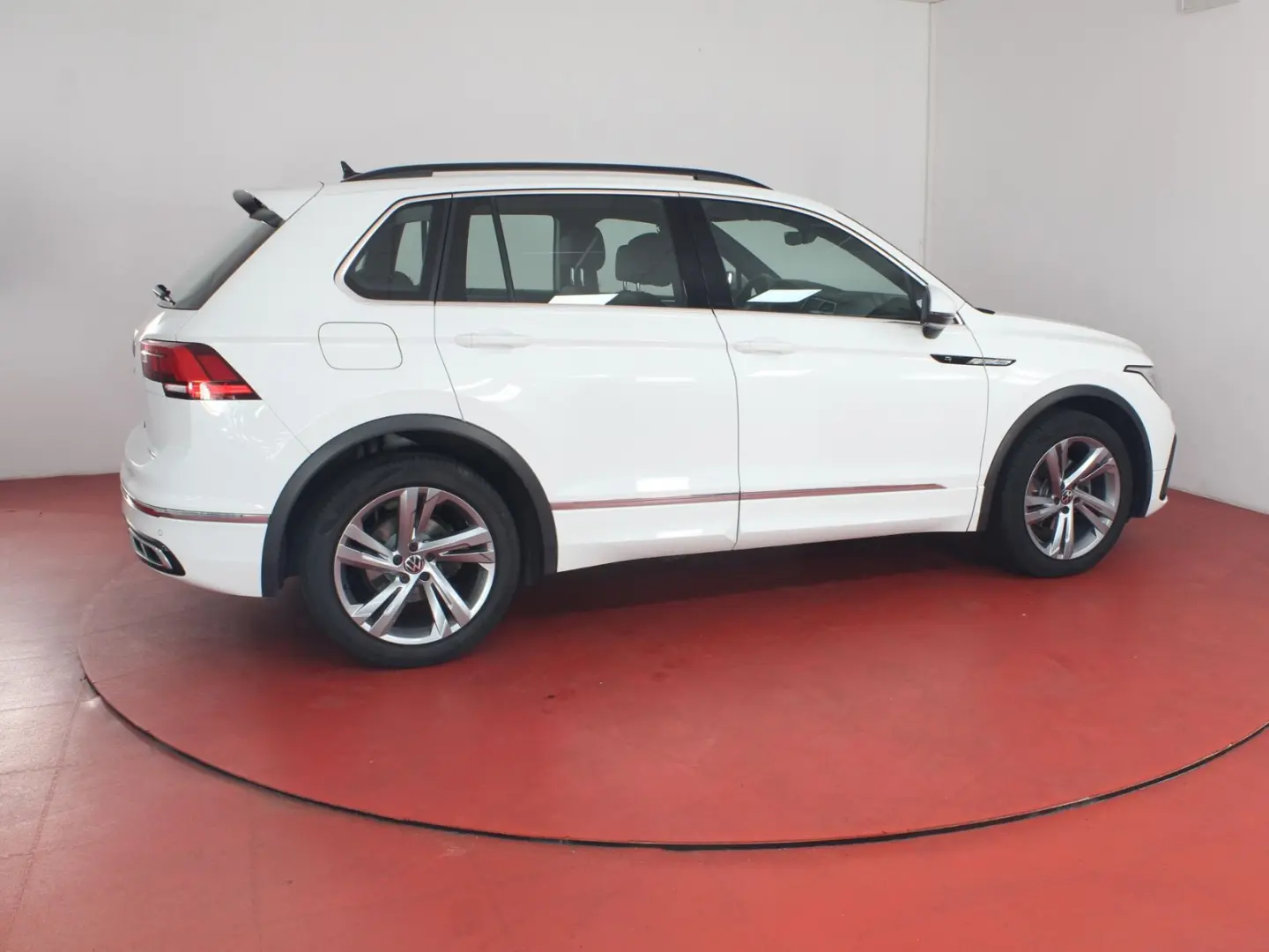 Tiguan R-Line 2.0TDI DSG 398 -ohne Anzahlung ACC