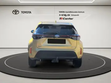 Yaris Cross Hybrid FWD Team Deutschland Navi LED