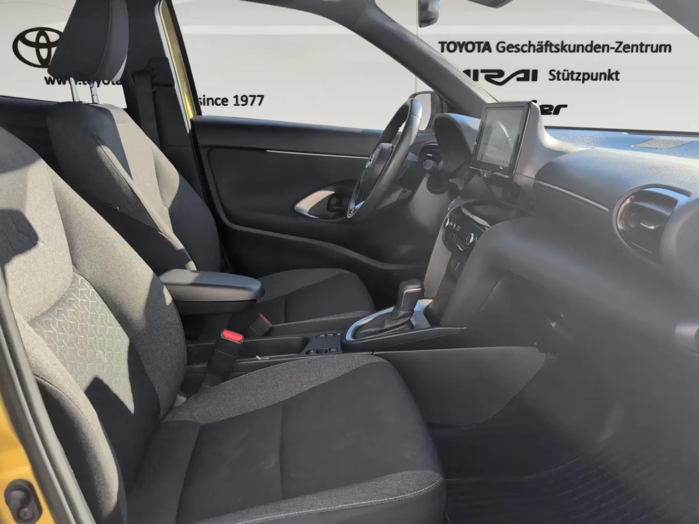 Yaris Cross Hybrid FWD Team Deutschland Navi LED