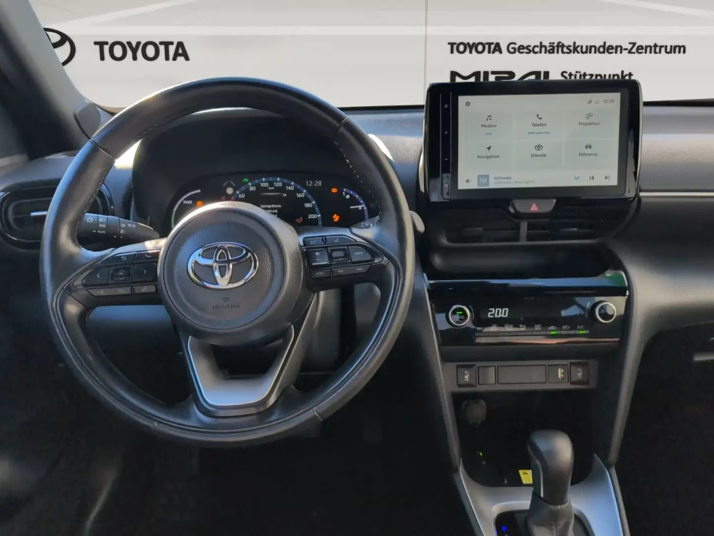 Yaris Cross Hybrid FWD Team Deutschland Navi LED