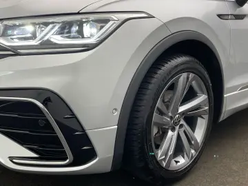 Tiguan R-Line 2.0 TDI CarPlay Matrix DigiCockpit