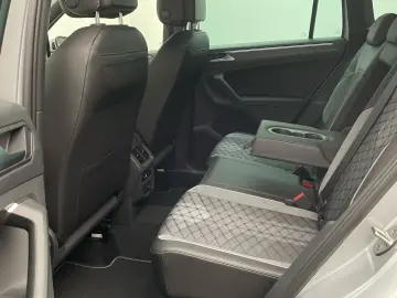 Tiguan R-Line 2.0 TDI CarPlay Matrix DigiCockpit