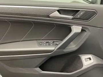 Tiguan R-Line 2.0 TDI CarPlay Matrix DigiCockpit