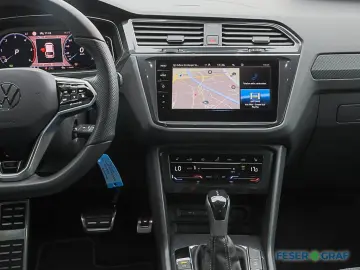 Tiguan 2.0 TDI R-Line DSG Matrix Navi RüKa Sitzh