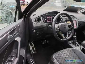 Tiguan 2.0 TDI R-Line DSG Matrix Navi RüKa Sitzh