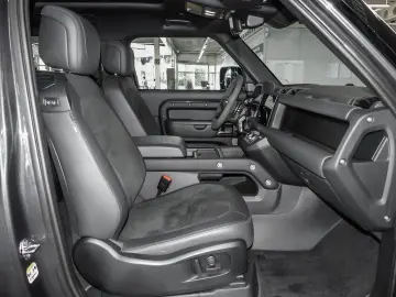 Defender 90 V8 P525 Carpathian Edition HUD Luftf