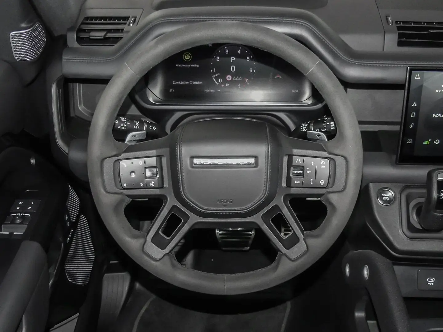 Defender 90 V8 P525 Carpathian Edition HUD Luftf