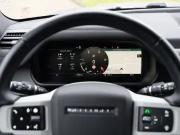 Defender 110SE.AHK.Luftfederung.Winterpaket