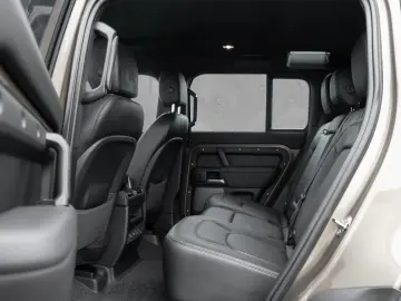 Defender 110SE.AHK.Luftfederung.Winterpaket