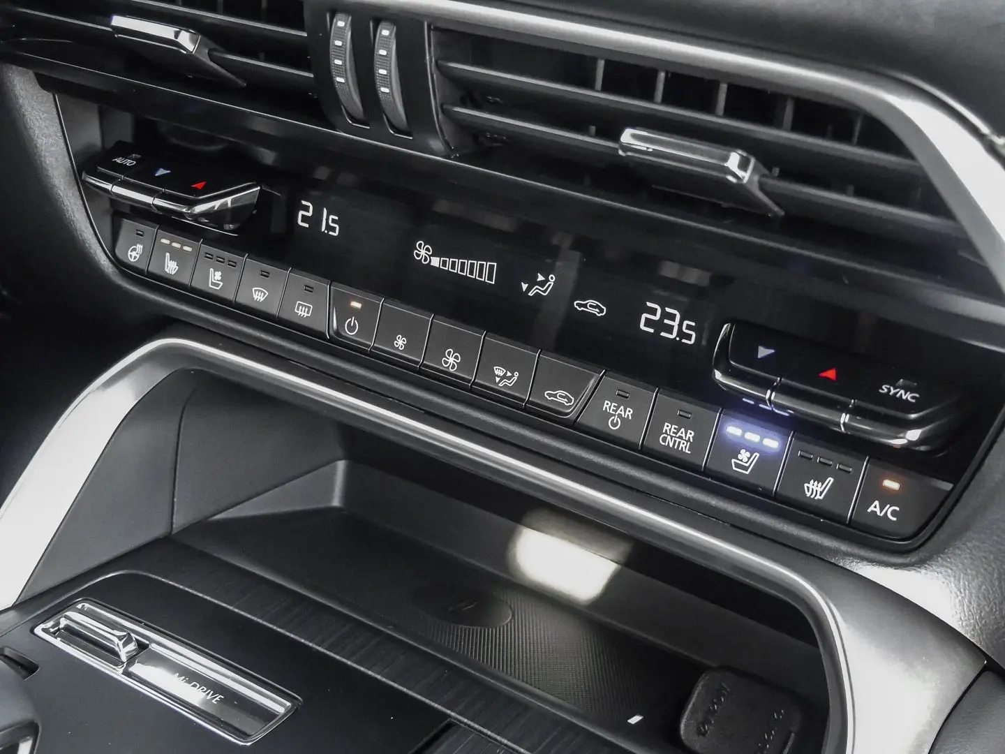 CX-80 7-Sitzer 2.5L e-SKYACTIV PHEV 327PS AWD Ho