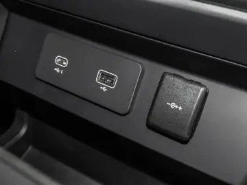 Defender 90 X-Dynamic SE D200 Mild-Hybrid EU6d A