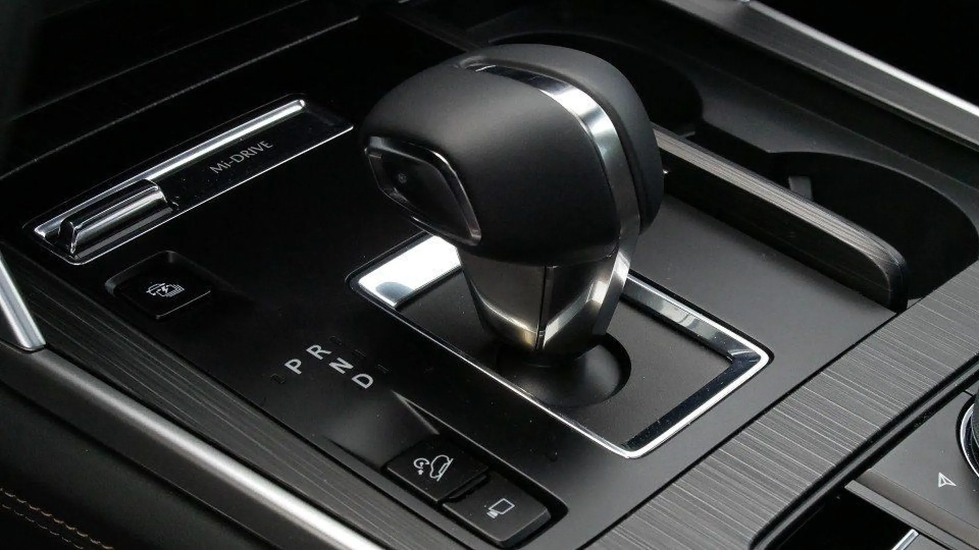 CX-80 PHEV 327PS Homura Plus 7-Sitzer