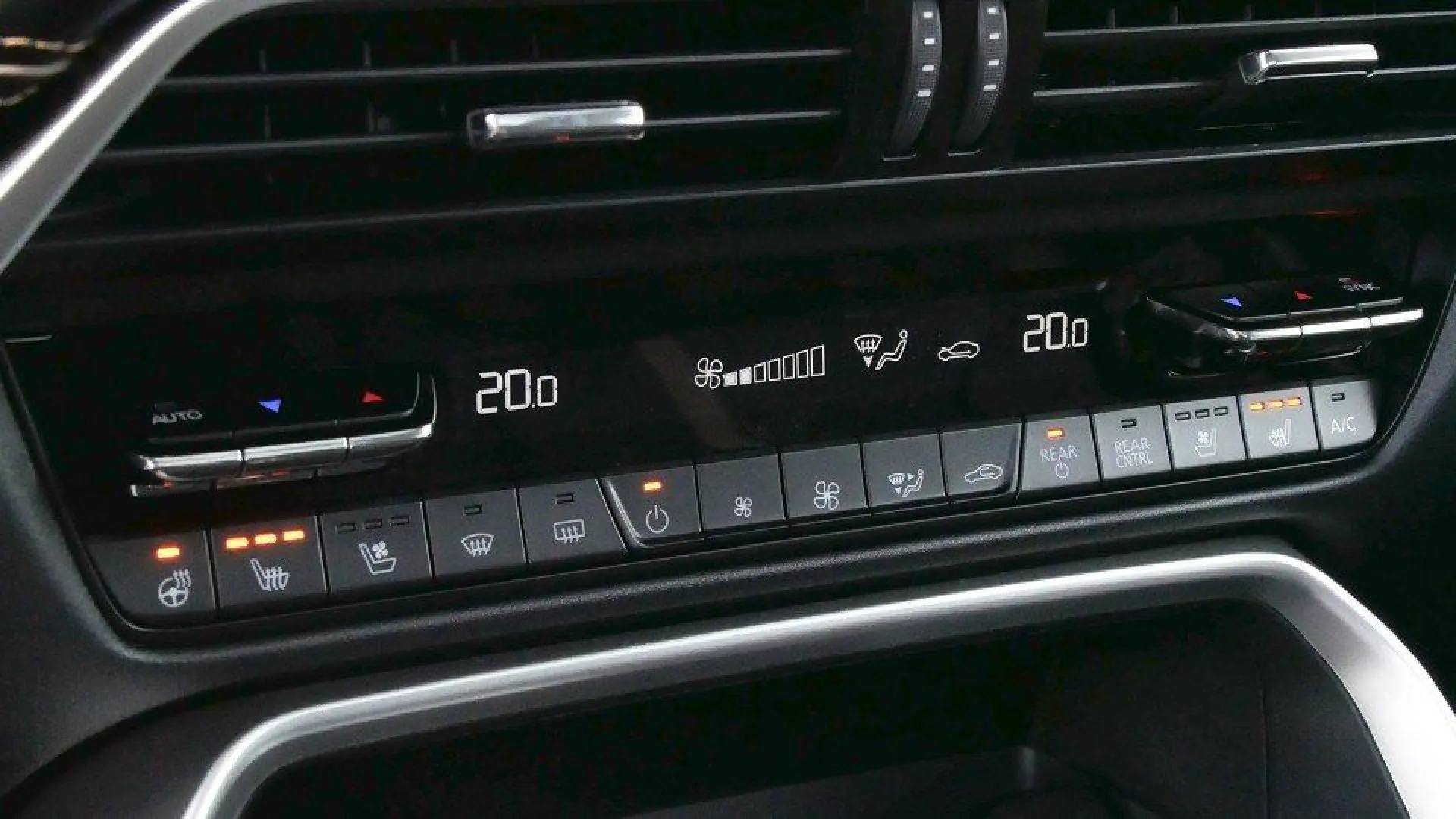 CX-80 PHEV 327PS Homura Plus 7-Sitzer