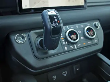 Defender 110 X-Dynamic SE PANO AHK 360  MATRIX