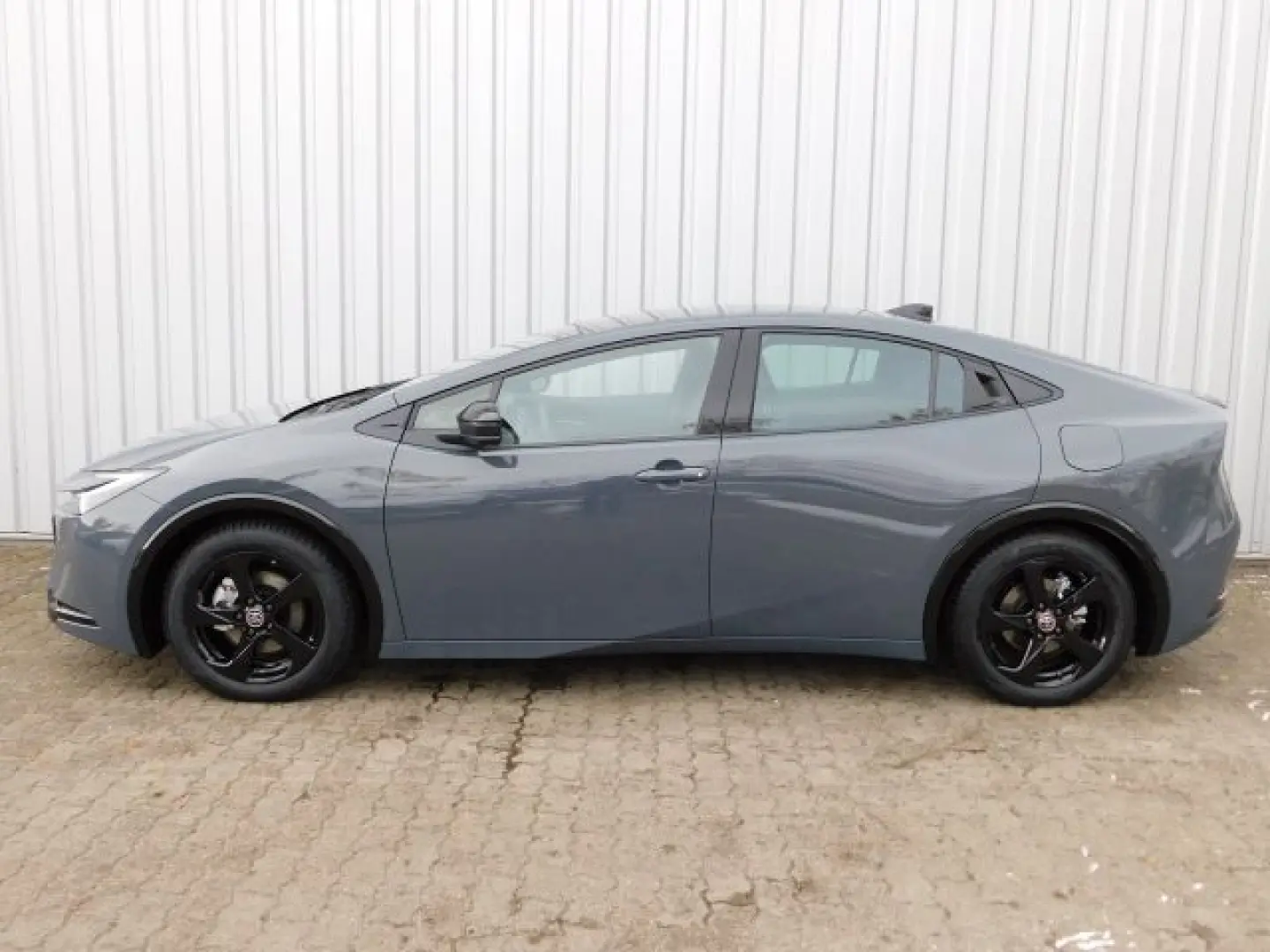 Prius 2.0 Plug-in Hybrid (PHEV) Advanced  LED