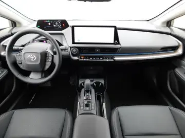 Prius 2.0 Plug-in Hybrid (PHEV) Advanced  LED