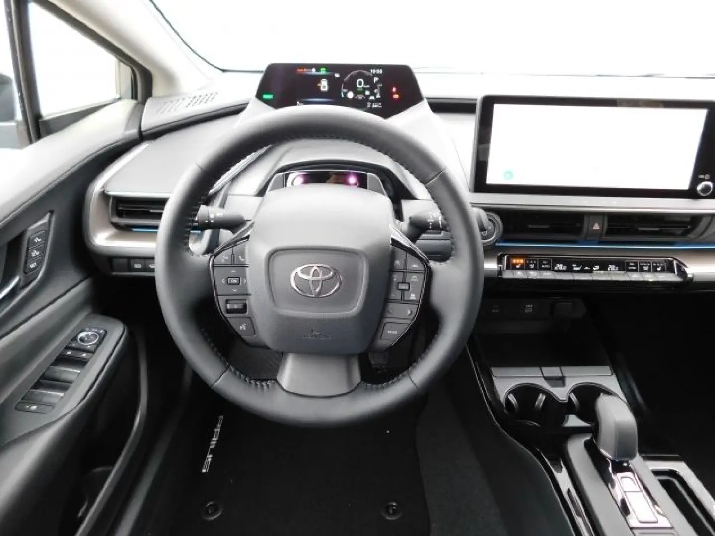 Prius 2.0 Plug-in Hybrid (PHEV) Advanced  LED