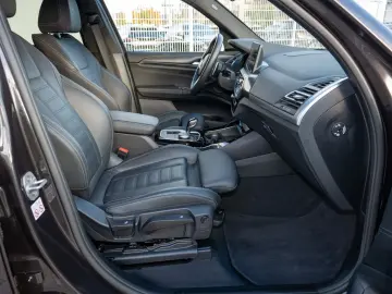 X3 xDrive 30i M-Sport LASER PANO AHK HUD
