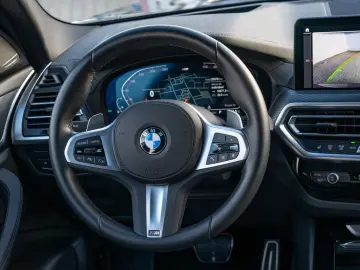 X3 xDrive 30i M-Sport LASER PANO AHK HUD