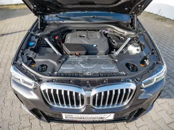 X3 xDrive 30i M-Sport LASER PANO AHK HUD