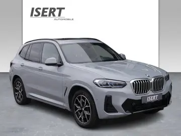 X3 xDrive30i M Sport A.  PANODACH H&K HUD AHK