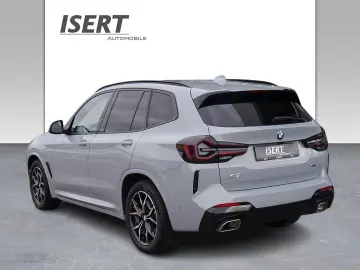 X3 xDrive30i M Sport A.  PANODACH H&K HUD AHK