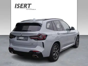 X3 xDrive30i M Sport A.  PANODACH H&K HUD AHK