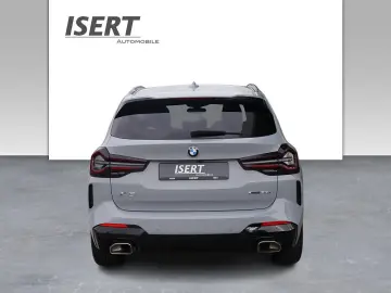 X3 xDrive30i M Sport A.  PANODACH H&K HUD AHK