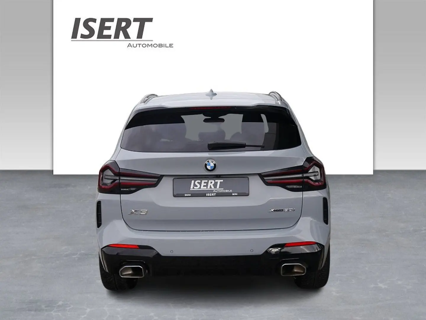 X3 xDrive30i M Sport A.  PANODACH H&K HUD AHK