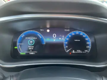 Corolla Touring Sports Hybrid Team D