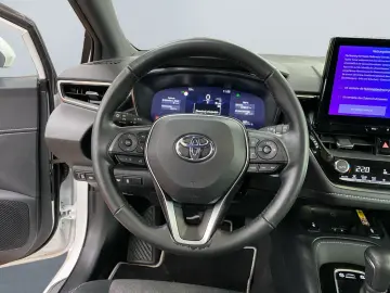 Corolla 2.0 Hybrid Team D  LED ACC CarPlay RCam