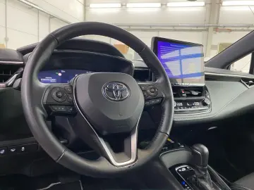 Corolla 2.0 Hybrid Team D  LED ACC CarPlay RCam
