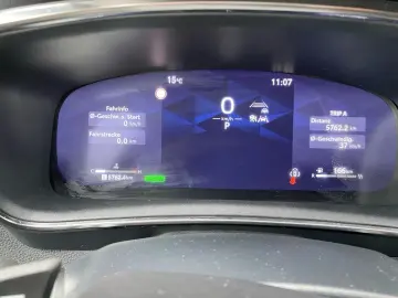 Corolla 2.0 Hybrid Team D  LED ACC CarPlay RCam