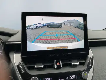 Corolla 2.0 Hybrid Team D  LED ACC CarPlay RCam