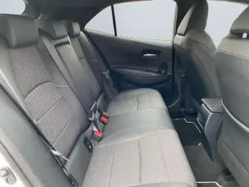 Corolla 2.0 Hybrid Team D  LED ACC CarPlay RCam