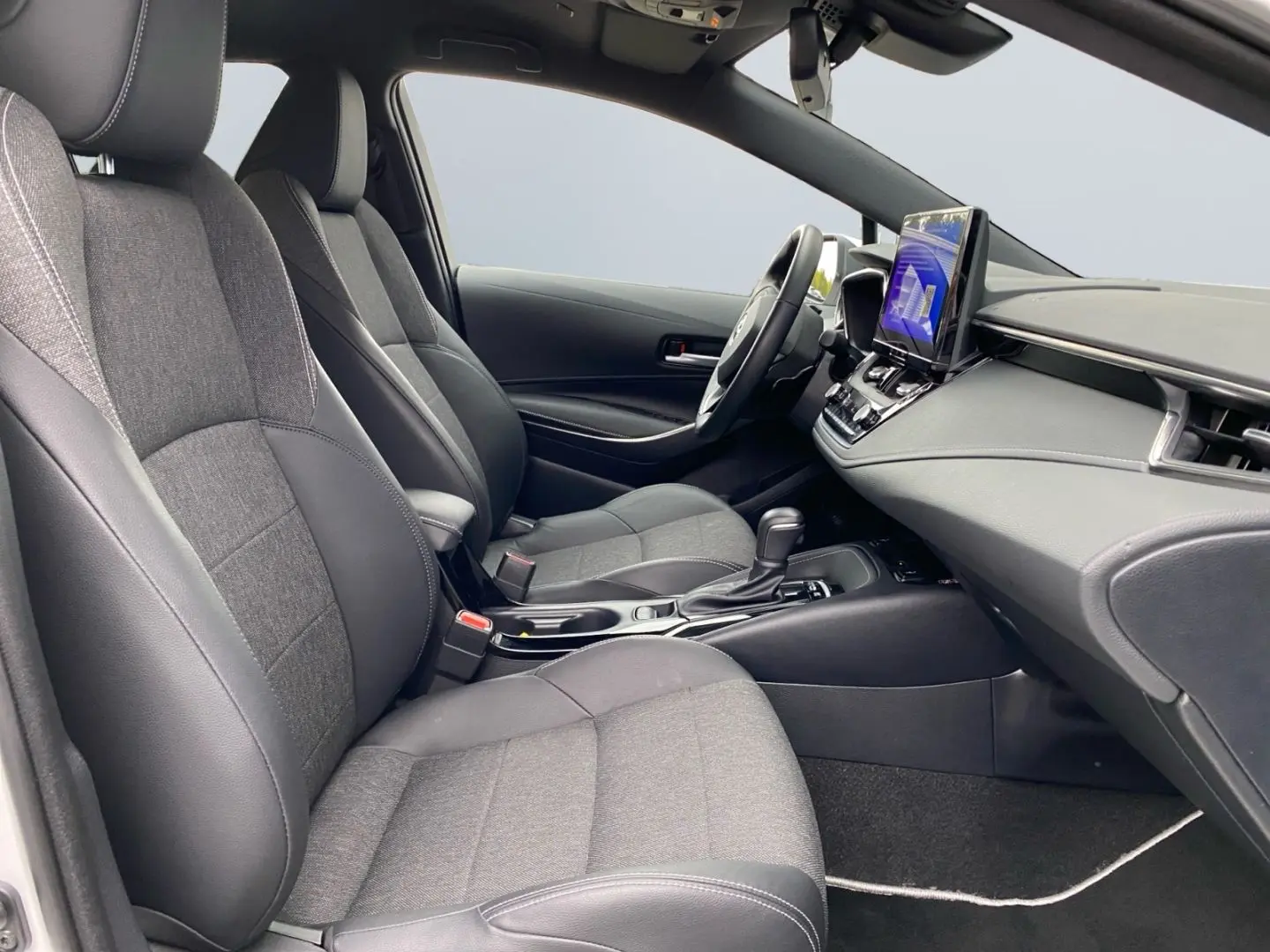 Corolla 2.0 Hybrid Team D  LED ACC CarPlay RCam