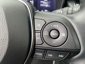 Corolla 2.0 Hybrid Team D  LED ACC CarPlay RCam