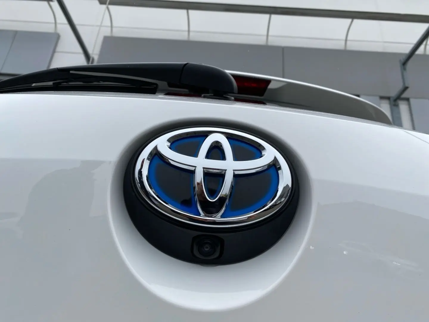 Corolla 2.0 Hybrid Team D  LED ACC CarPlay RCam