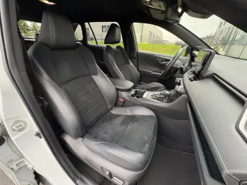 RAV4 Hybrid 4x4 GR Sport 360 JBL ACC LANEASSIST