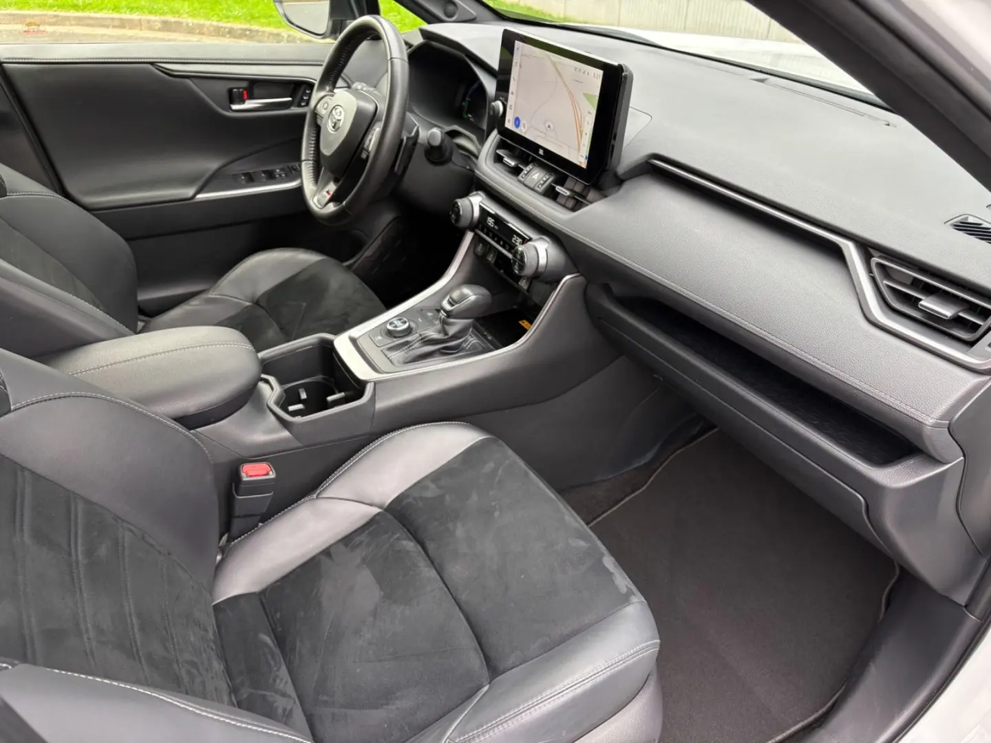 RAV4 Hybrid 4x4 GR Sport 360 JBL ACC LANEASSIST