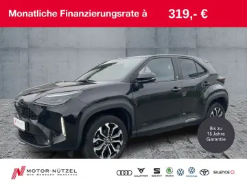 Yaris Cross 1.5 VVT-iE Hybrid TEAM D ACC LED NAV