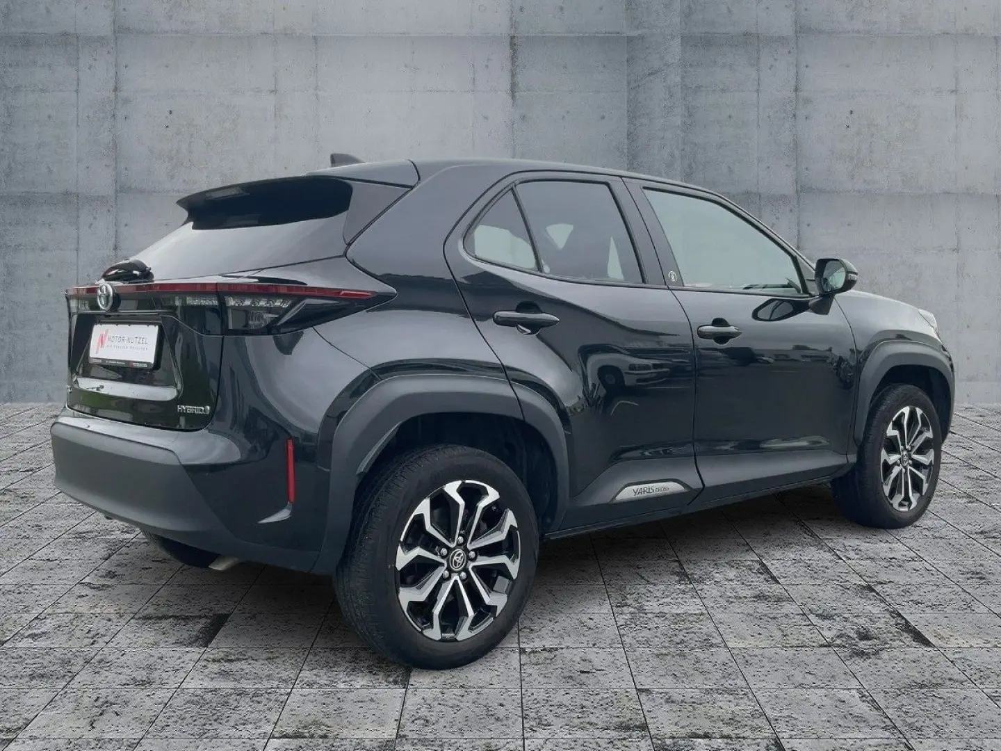 Yaris Cross 1.5 VVT-iE Hybrid TEAM D ACC LED NAV