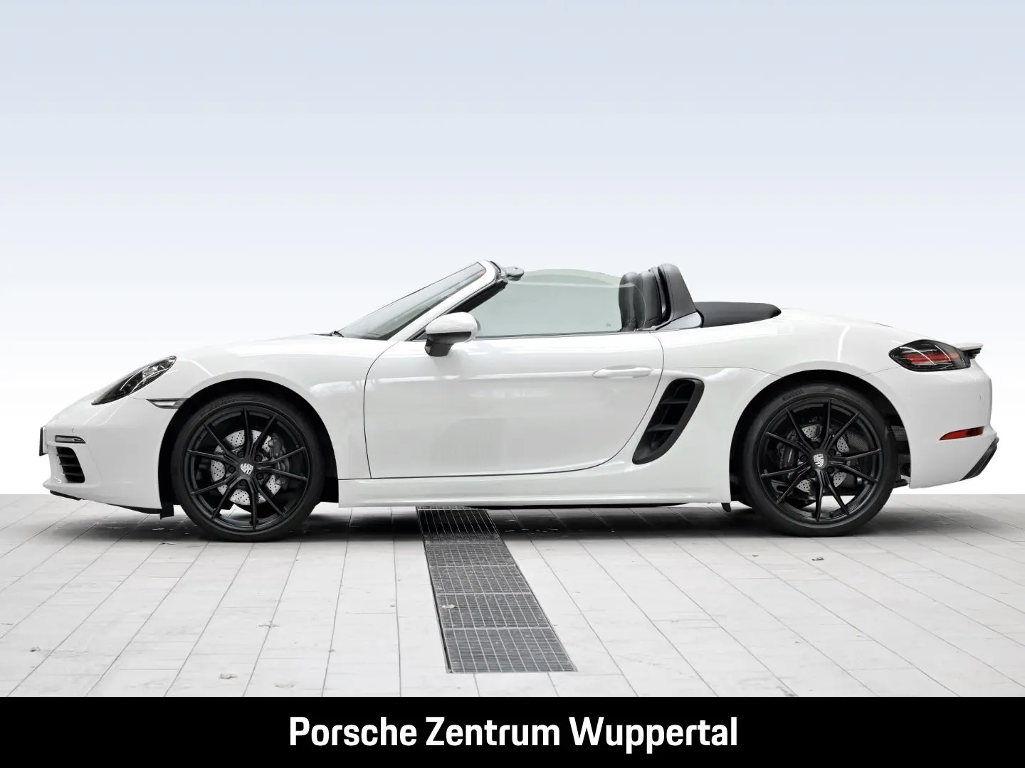 Boxster 718 Lenkradheizung nur 29.927 km 20-Zoll