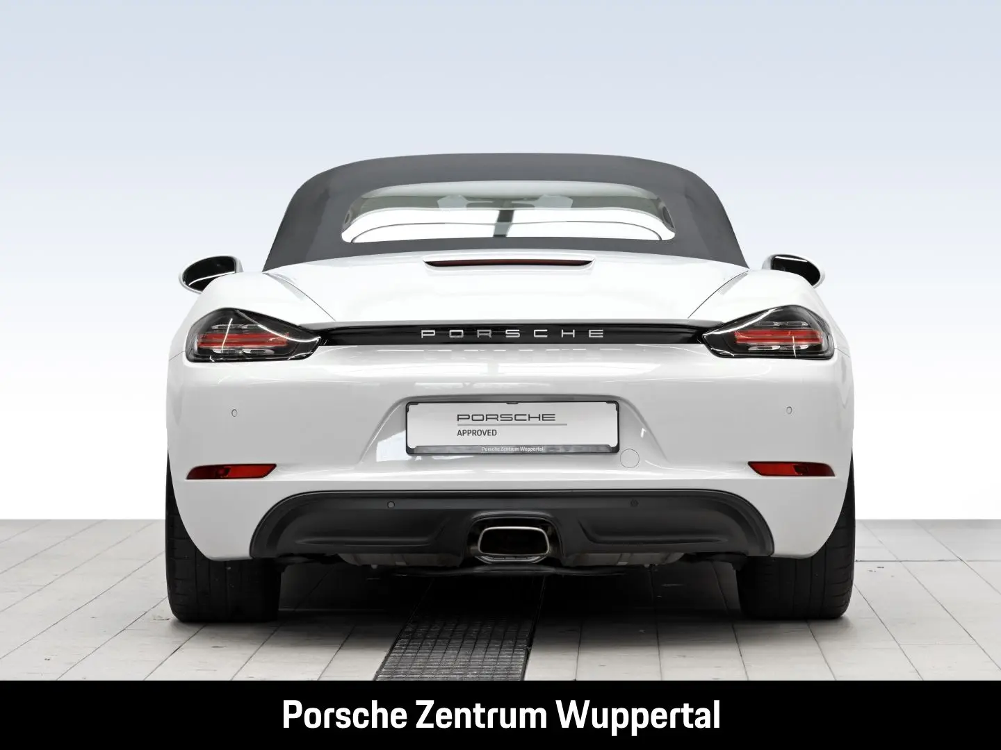 Boxster 718 Lenkradheizung nur 29.927 km 20-Zoll