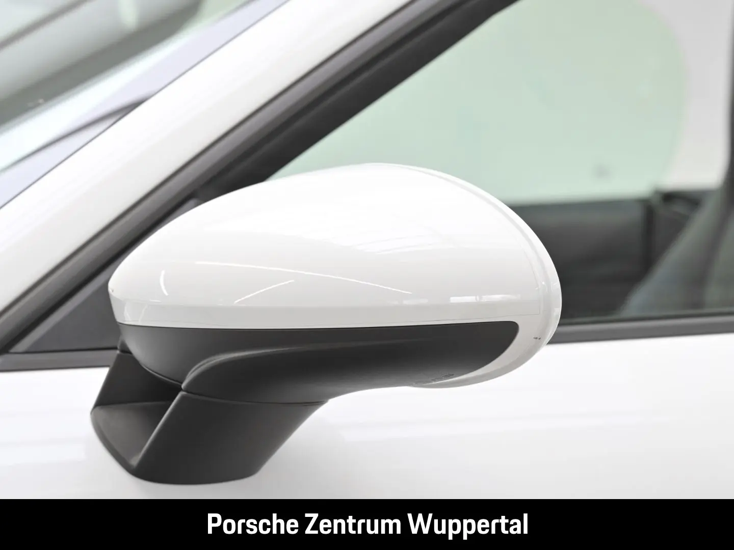 Boxster 718 Lenkradheizung nur 29.927 km 20-Zoll